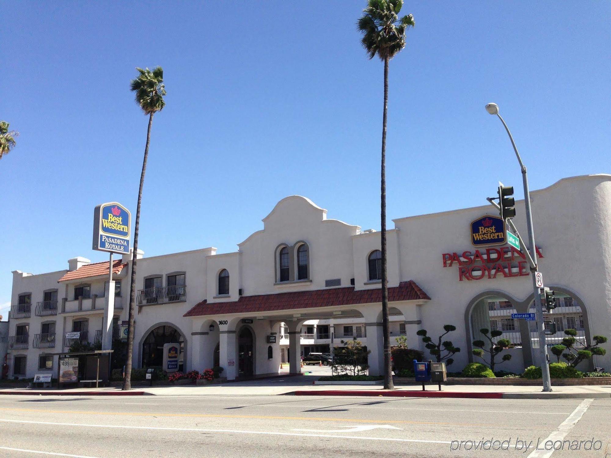 Best Western Pasadena Royale Inn & Suites Exteriér fotografie